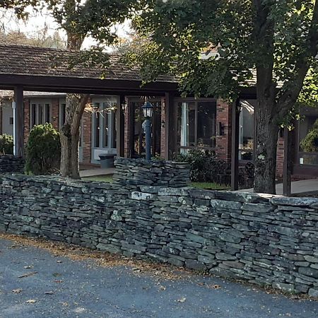 Mountain View Lodge Clifford Luaran gambar
